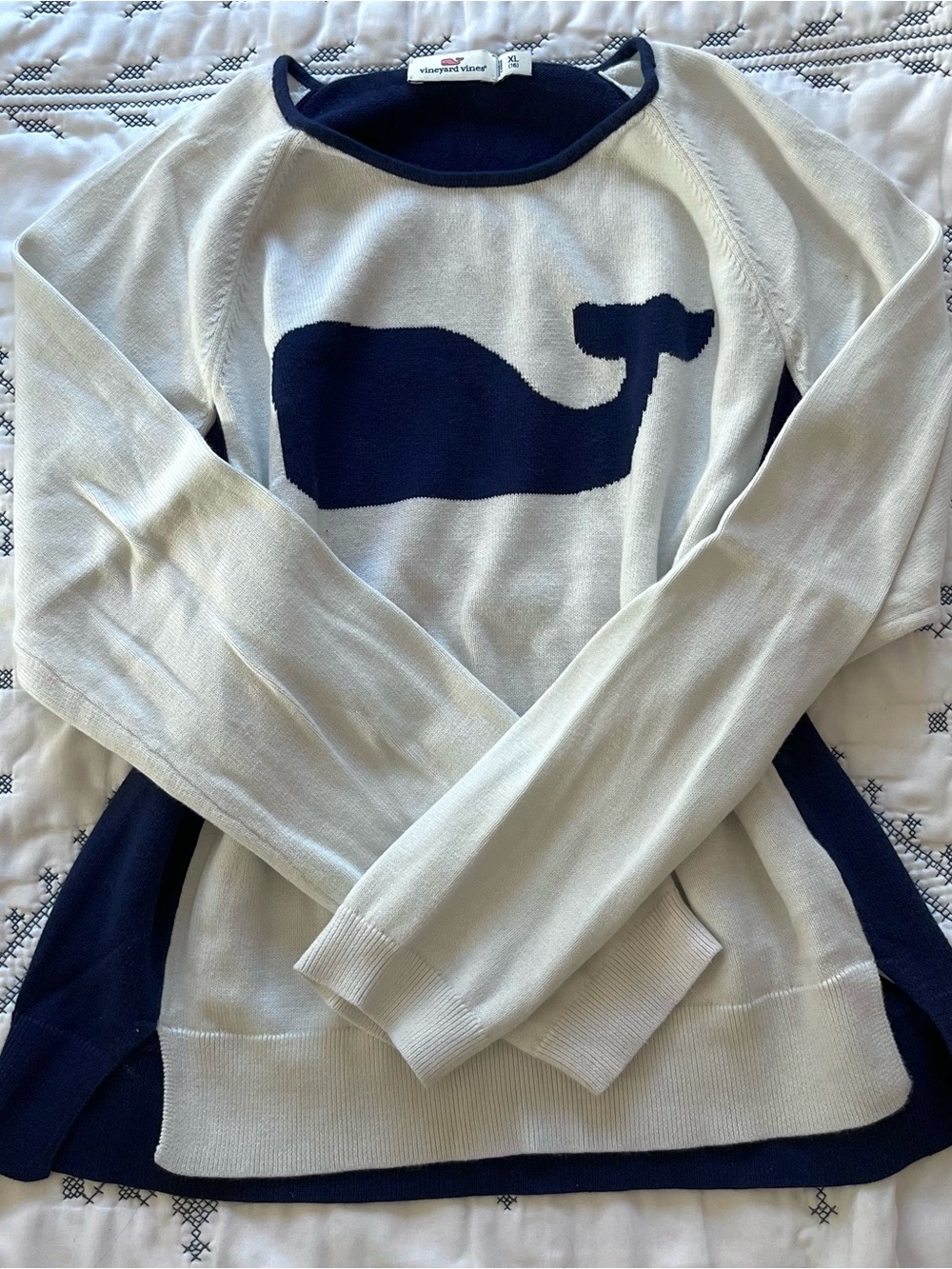 Vineyard Vines Cream Sweater with Navy Whale Intarsia